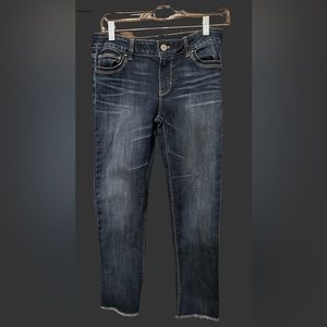White House Black Market Short Dark Wash Jeans Size 2